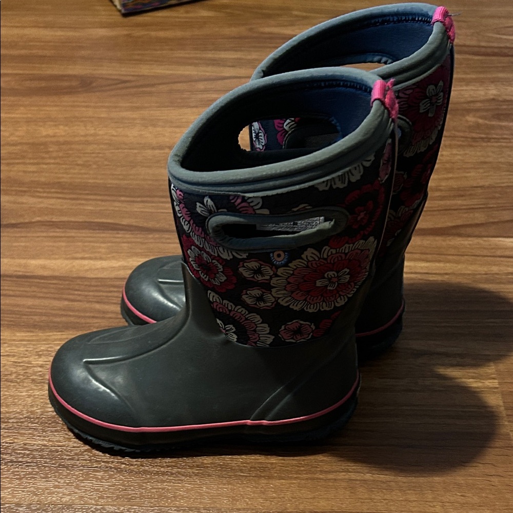 Bogs Kids Floral Rain Boots - Gray and Pink